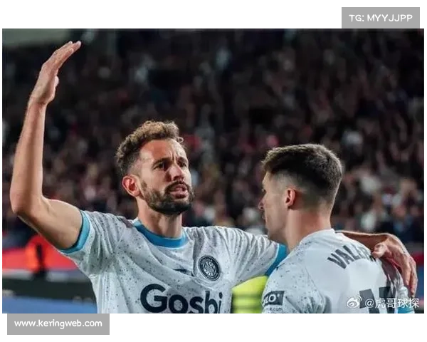 朗斯登顶积分榜，单线作战优势下的风格稳定性研究